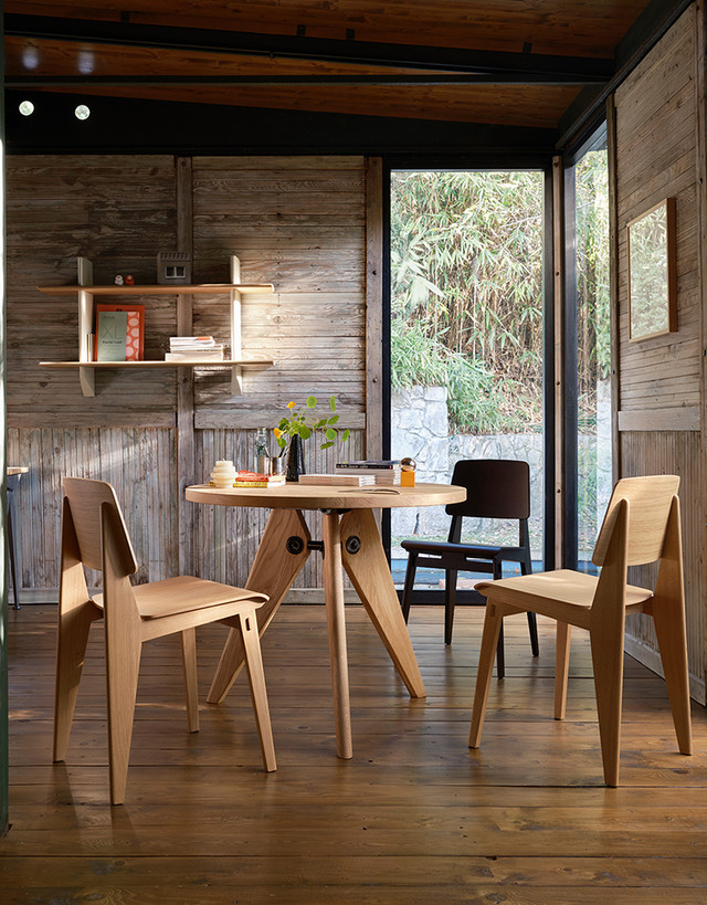Chaise Tout Bois by Jean Prouvé - Iconic Wooden Chair | Vitra