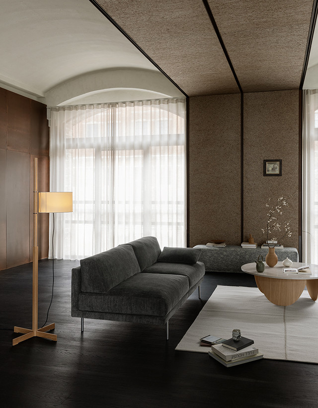 Doe Sofa by Eilersen - lifestyle view 1