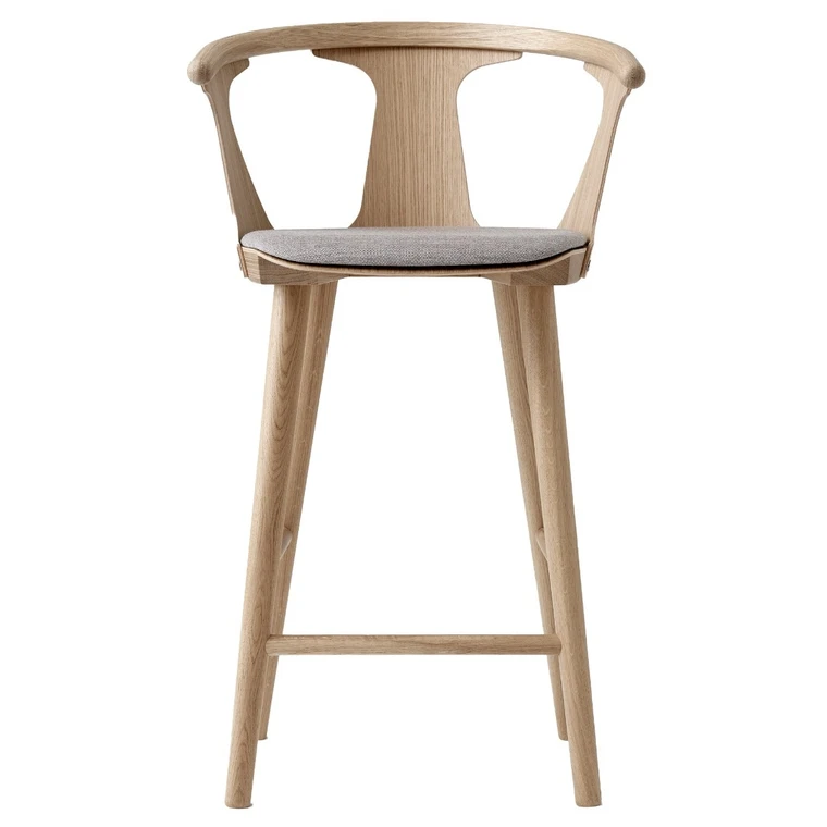 SK10 In Between Upholstered Barstool