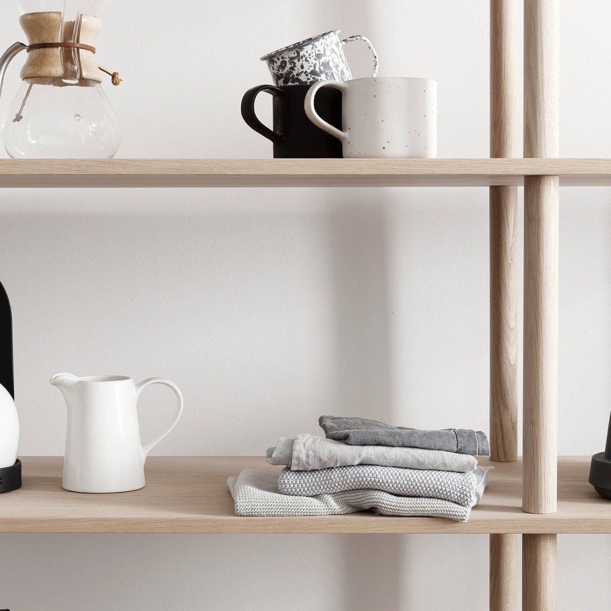 Elevate Shelving System 3 - Modular & Customizable Oak Shelves by Woud