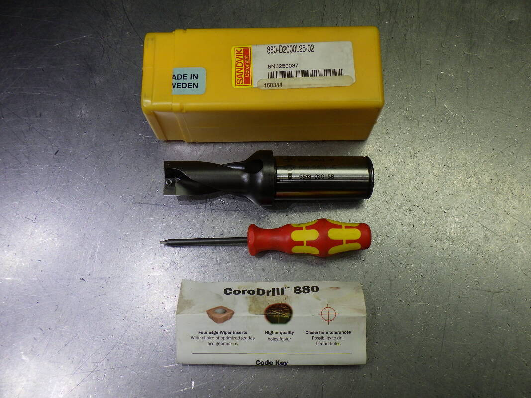 Sandvik 20mm Coolant Thru Indexable Drill 25mm Shank 880-D2000L25