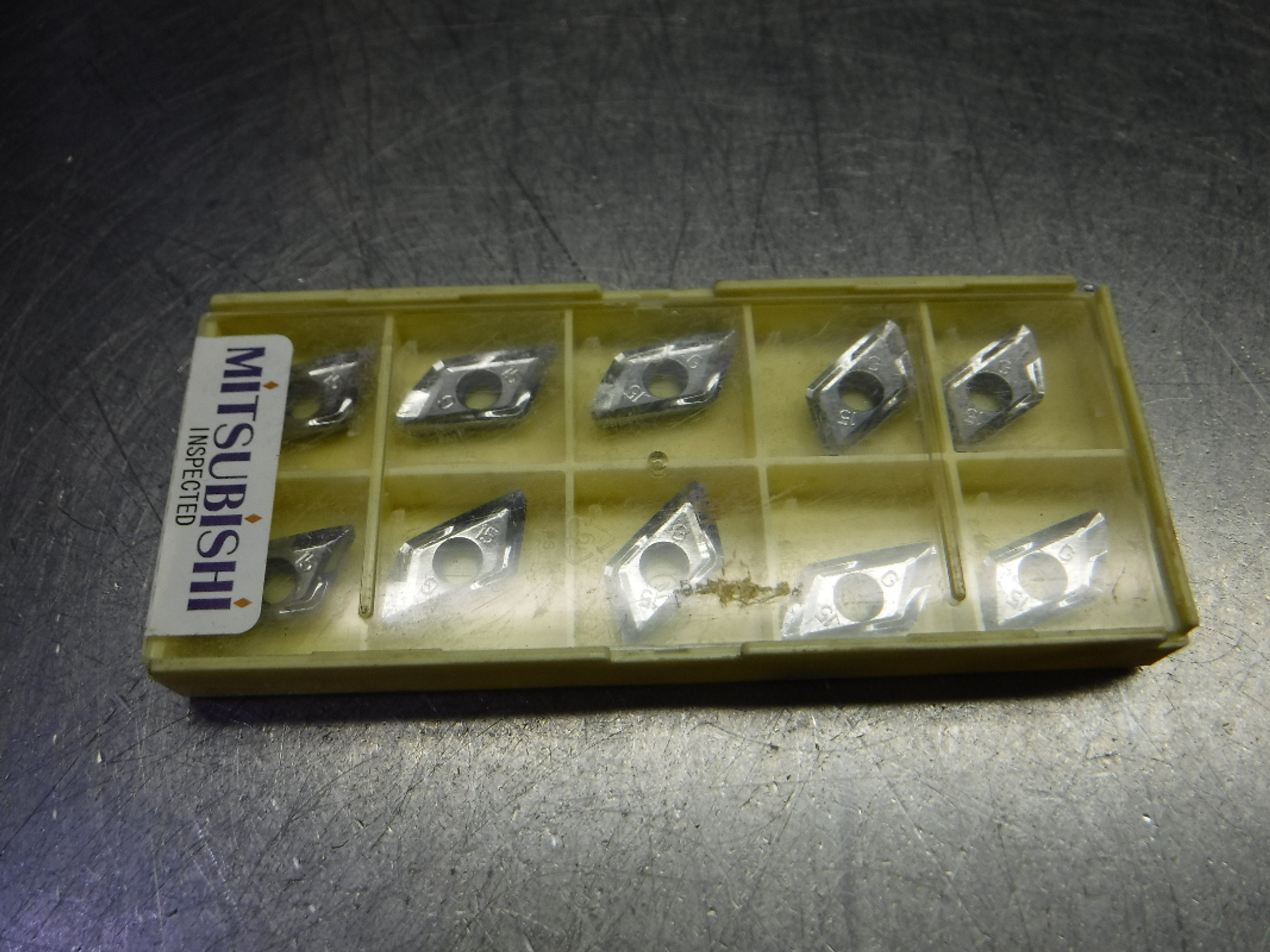 Mitsubishi Carbide Milling Inserts QTY10 XDGT1550PDFRG04 TF15