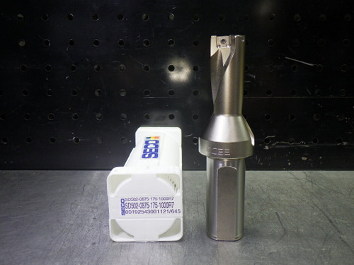 SECO 7/8" Coolant Thru Indexable Drill 1" Shank SD502-0875-175-1000R7 (LOC3314)