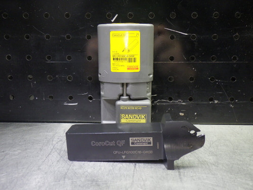 Sandvik Coolant Thru Grooving lathe Tool Holder 1" Shank QFU-LFG100C16-045B (LOC3514)