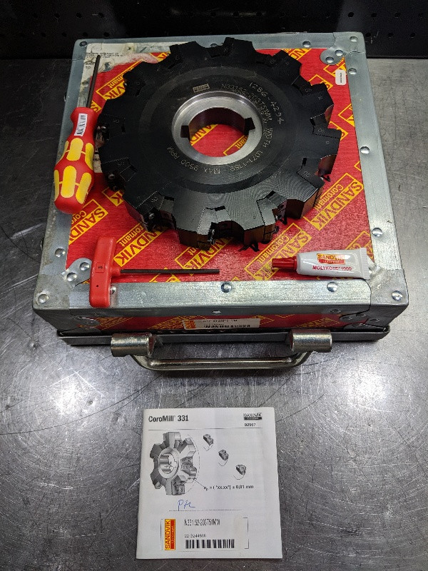 Sandvik 8" Indexable Slot Milling Cutter 2" Arbor N331.52203T51MM