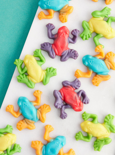 Gummi Rainforest Frogs  Albanese Confectionery