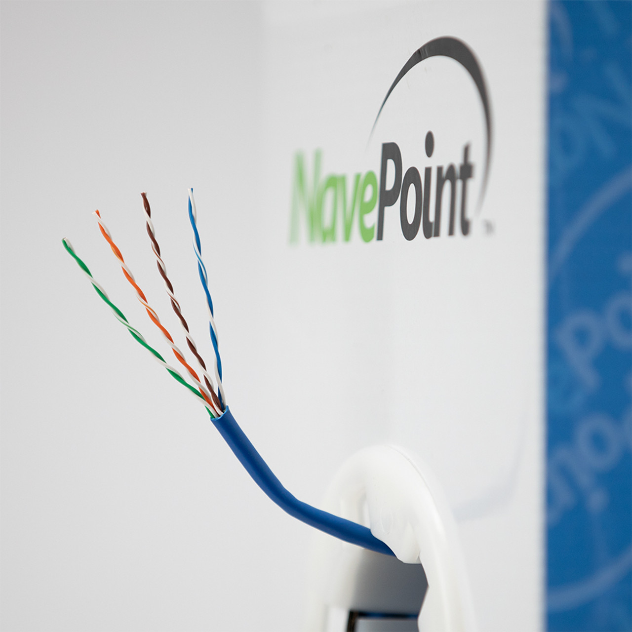 NavePoint CAT5e Bulk Network Cable Ethernet UTP Plenum CMP - 1000 Ft Blue