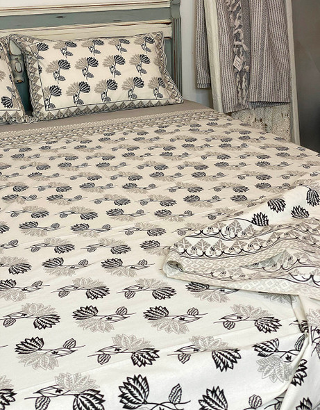 Flat Sheet Block Printed Black and White w 2 x Pillowcases Queen Size
