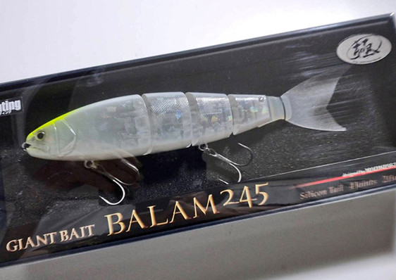 Madness Japan BALAM 245, Deps NEW KAKURU, Megabass UOZE SWIMMER, Grow Design Works FLAG170 arrived