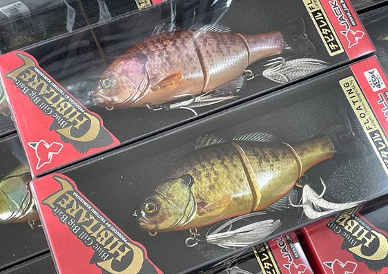 Jackall GANTAREL Jr, DAIWA STEEZ IGLA TYPE LEAF 3/16oz Compact Spinnerbait/1/4oz/BOX LOGO CAP, ZAPPU RING DE PILE DRIVER added!