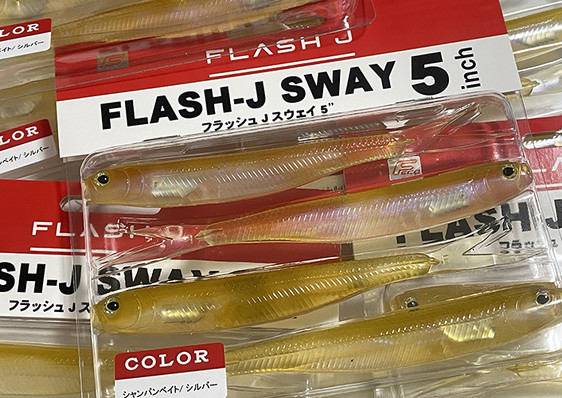 Fish Arrow FLASH-J SWAY 5, Jackall BESTIE Wacky Hook added!
