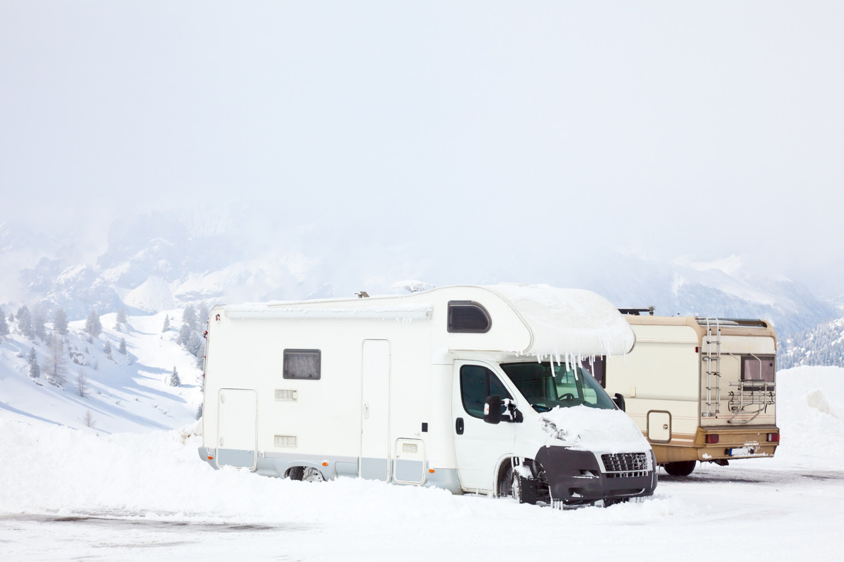 How To Prepare For Cold-Weather RV Trips | RecPro