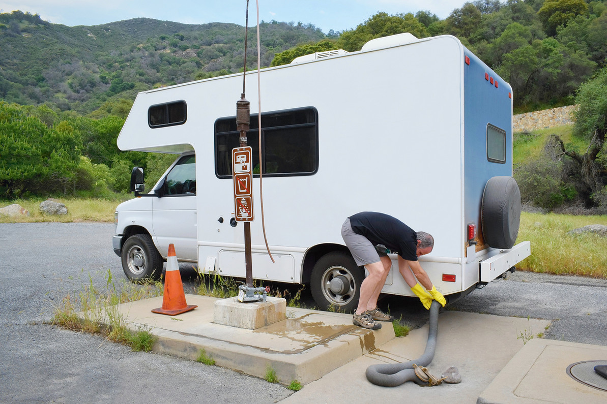 RV Holding Tank Shapes - Could Yours Cause Waste Build Up? - Unique Camping  + Marine