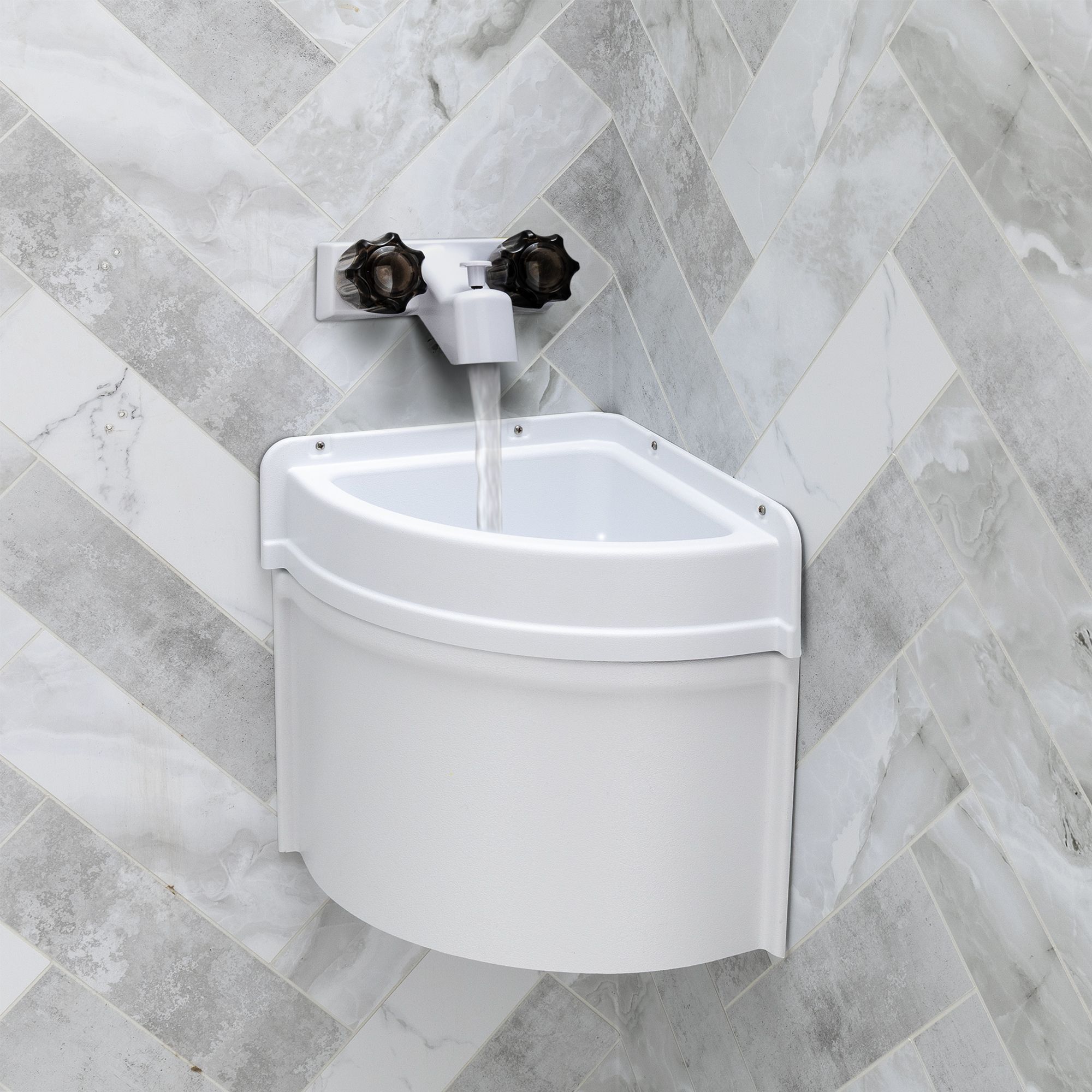 rinkさま専用 RV Corner Sink and Skirt Combo for Shower Surround - RecPro
