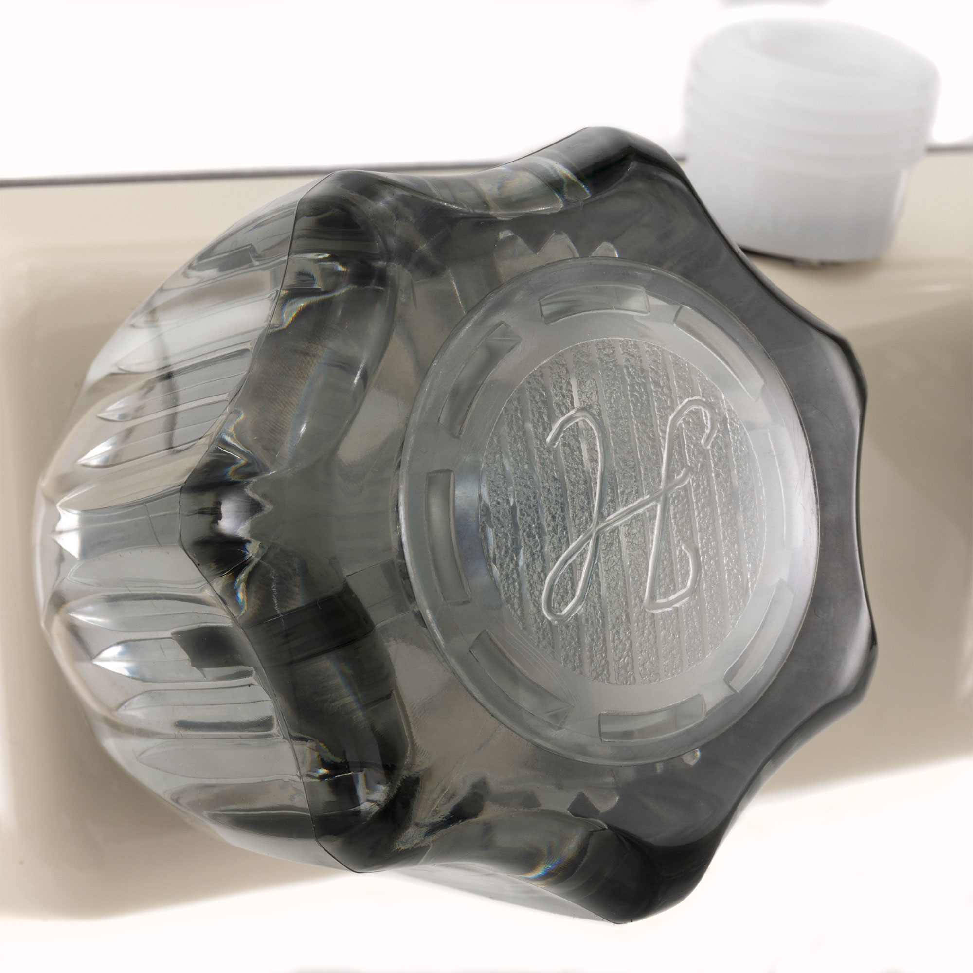 Close up on the diverter handle.