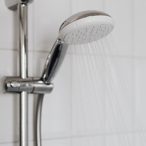 https://cdn11.bigcommerce.com/s-kwuh809851/product_images/uploaded_images/rp-sp-4024-c-shower-detail1.jpg