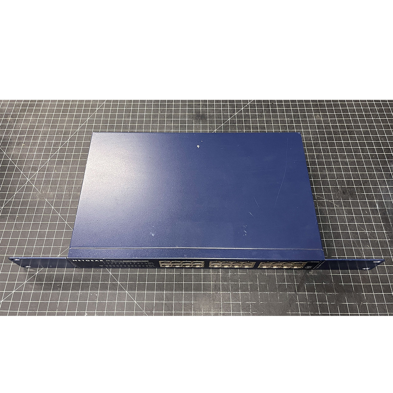 Used NETGEAR 24-Port Gigabit Ethernet Unmanaged Switch JGS524