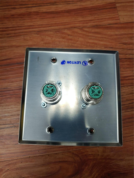 Rapco Double Gang Wallplate with (2) XLR 3-Pin Female Receptacles