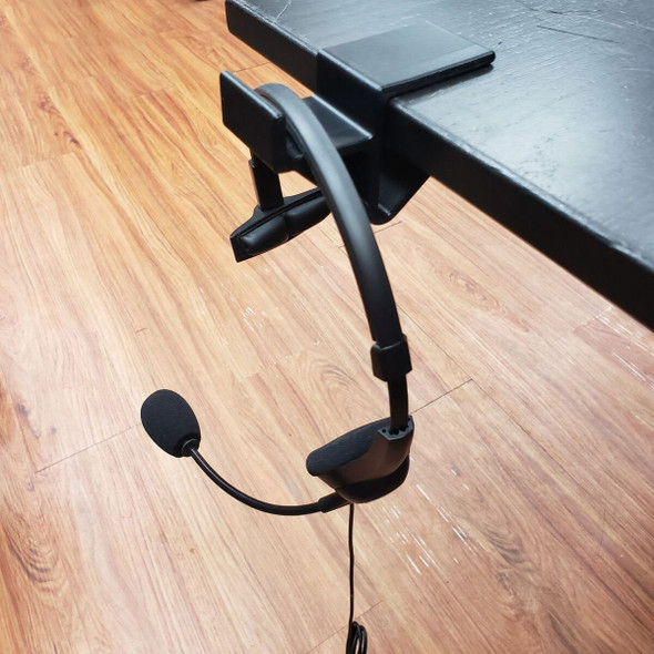 Chimp Clip Headset Hook example 01