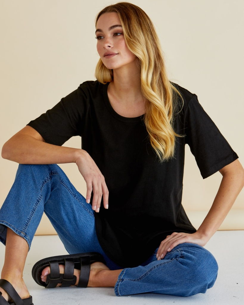 Women's Tee | Ariana Tee | BETTY BASICS