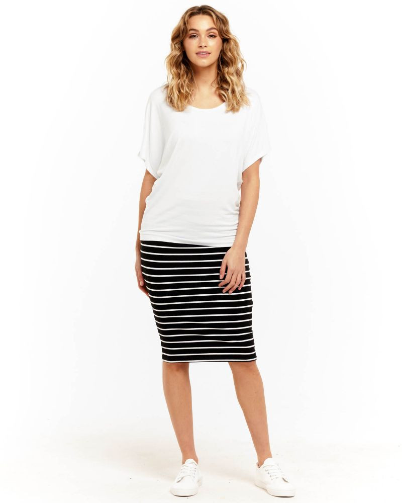 Women's Tops | Maui Tee in White | BETTY BASICS