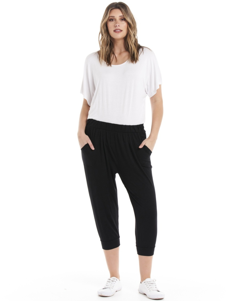 Women's Tops | Maui Tee in White | BETTY BASICS