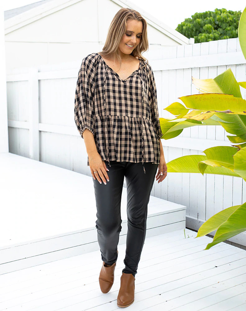 Women's Top | Amber Top in Black/Tan | BEE MADDISON
