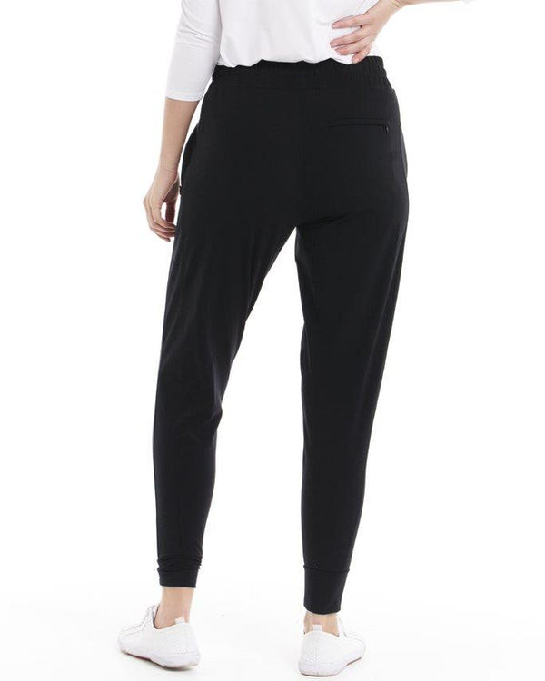 Women's Pant | Cara Travel Jogger | Betty Basics