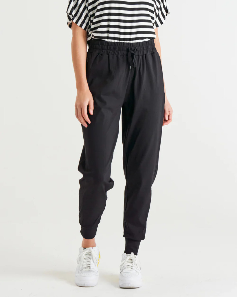 Women's Pant | Cara Travel Jogger | Betty Basics