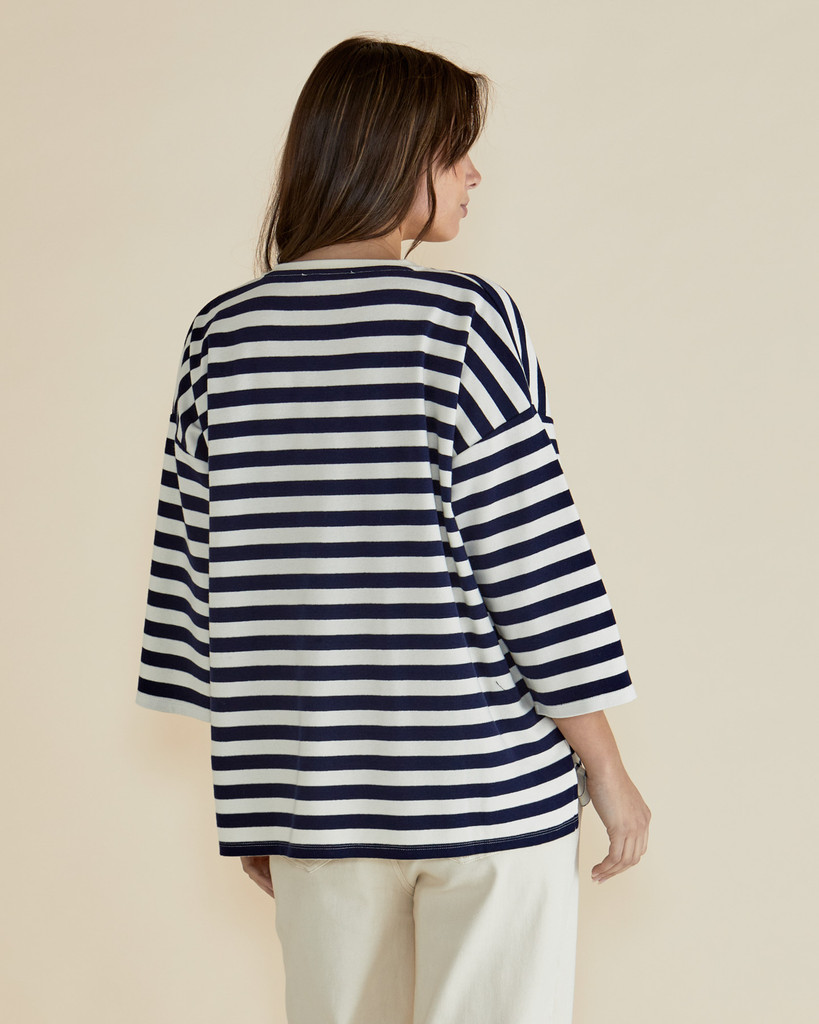 Women's Tops | Raven Top | BETTY BASICS
