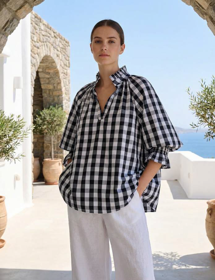 KL914 Top in Black by KIIK LUXE*