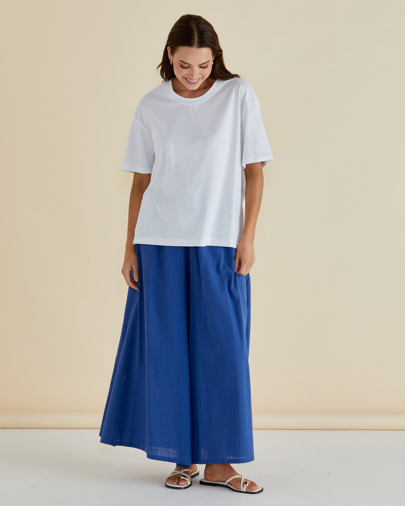 Women's Top | Relax Boxy Tee | BETTY BASICS