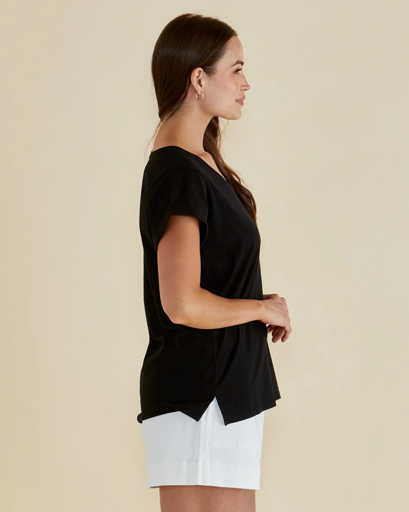 Women's Top | Ayla Tee | BETTY BASICS