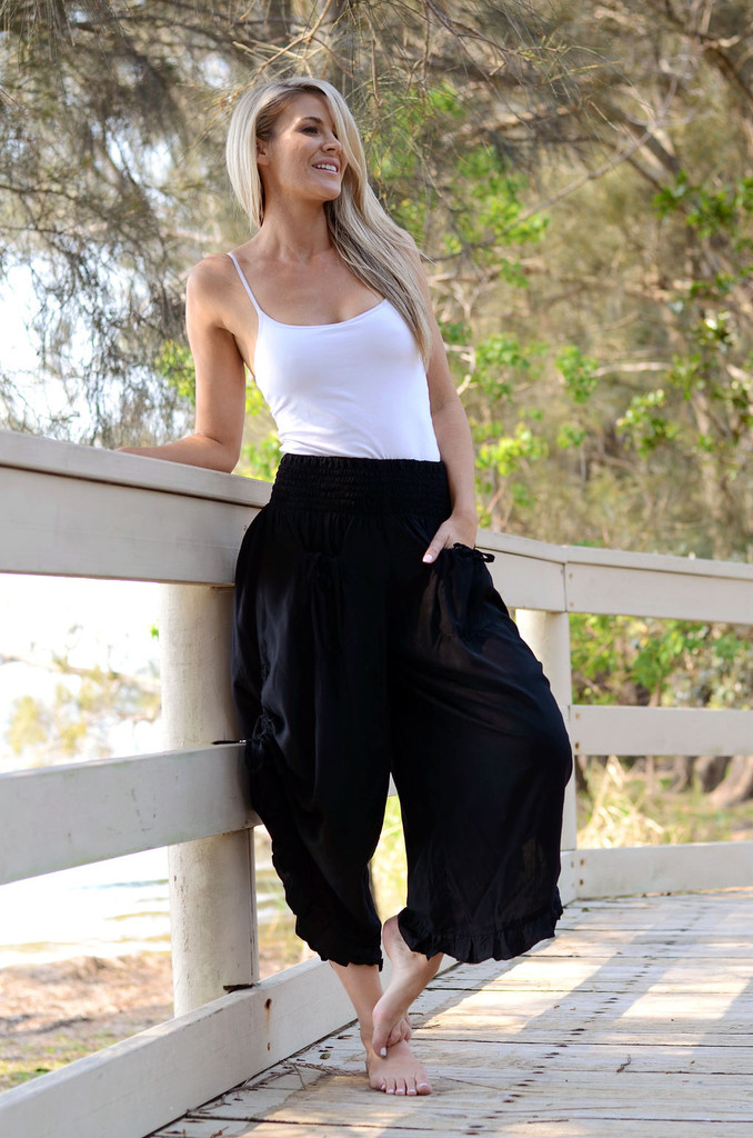 Women's Pant | FRILLIES 3/4 Frilled Hem Pants | OMBAK DESIGNS