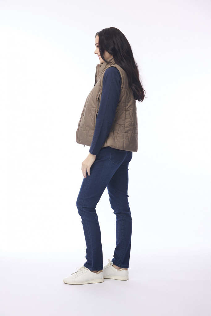 Women's Vest | Sleeveless Puffer Vest | ORIENTIQUE
