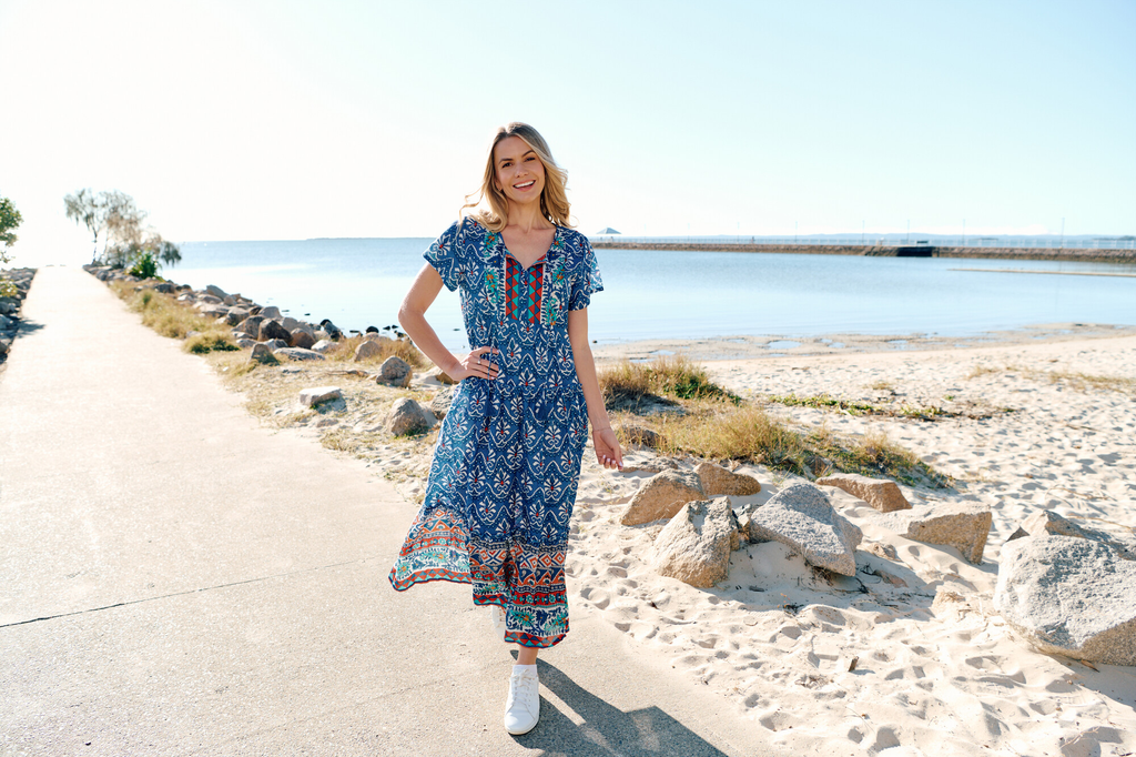 Women's Dresses | Zola V Neck Maxi Dress | ONE SUMMER