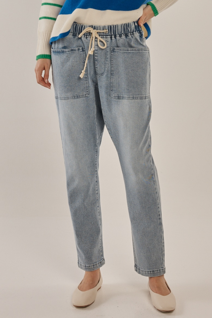 Women's Pants | Quinn Stretch Jogger | BETTY BASICS