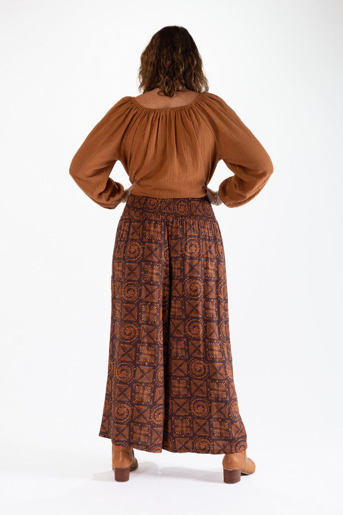 Women's Pant | Dolly Pant | OMBAK DESIGNS