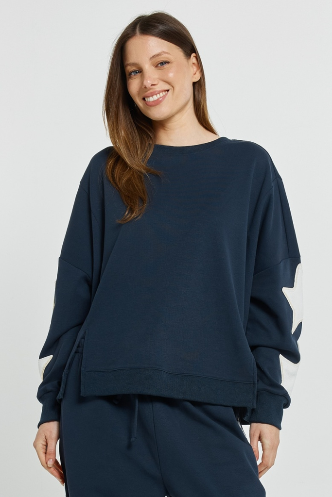 Women's Sweater | Saskia Sweatshirt | BETTY BASICS