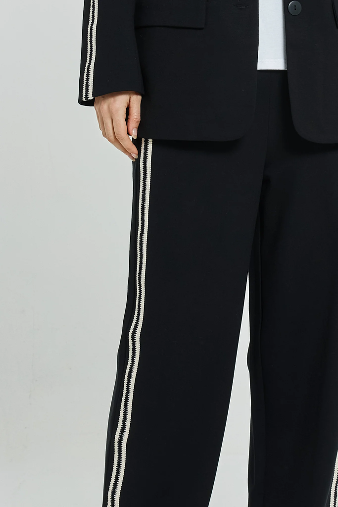 Women's Pant | Bien Trim Ponte Jogger | BETTY BASICS