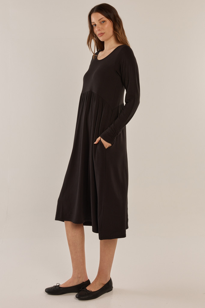 Women's Dresses | Caitlyn Dress | BETTY BASICS