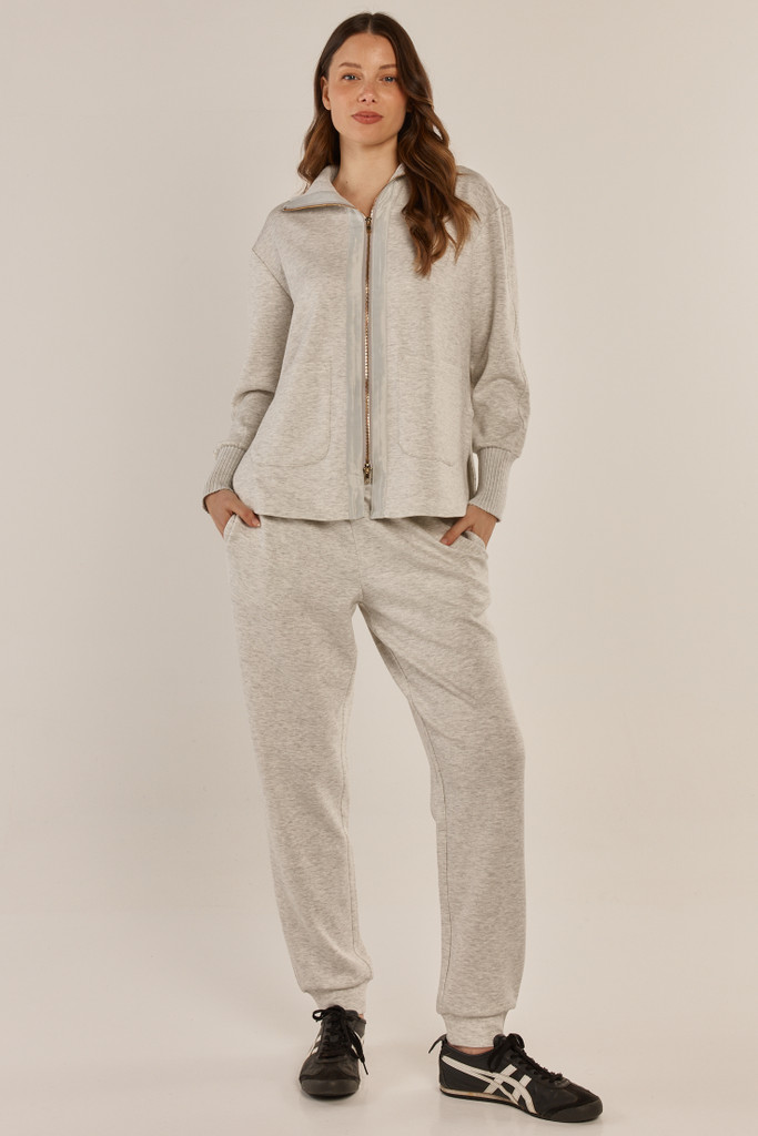 Women's Sweater | Sabina Sweatshirt | BETTY BASICS