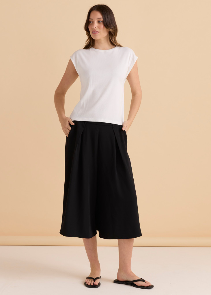 Women's Tee | Cuff Rib Tee | BETTY BASICS