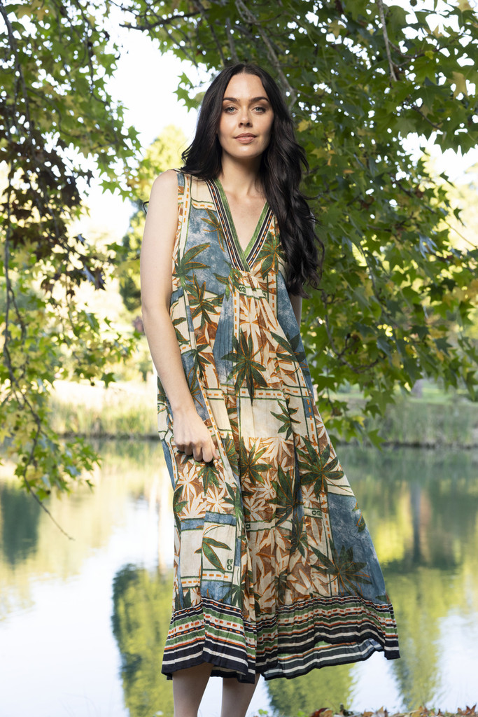 Women's Dresses | Allard Maxi V Sleeveless Dress | ORIENTIQUE
