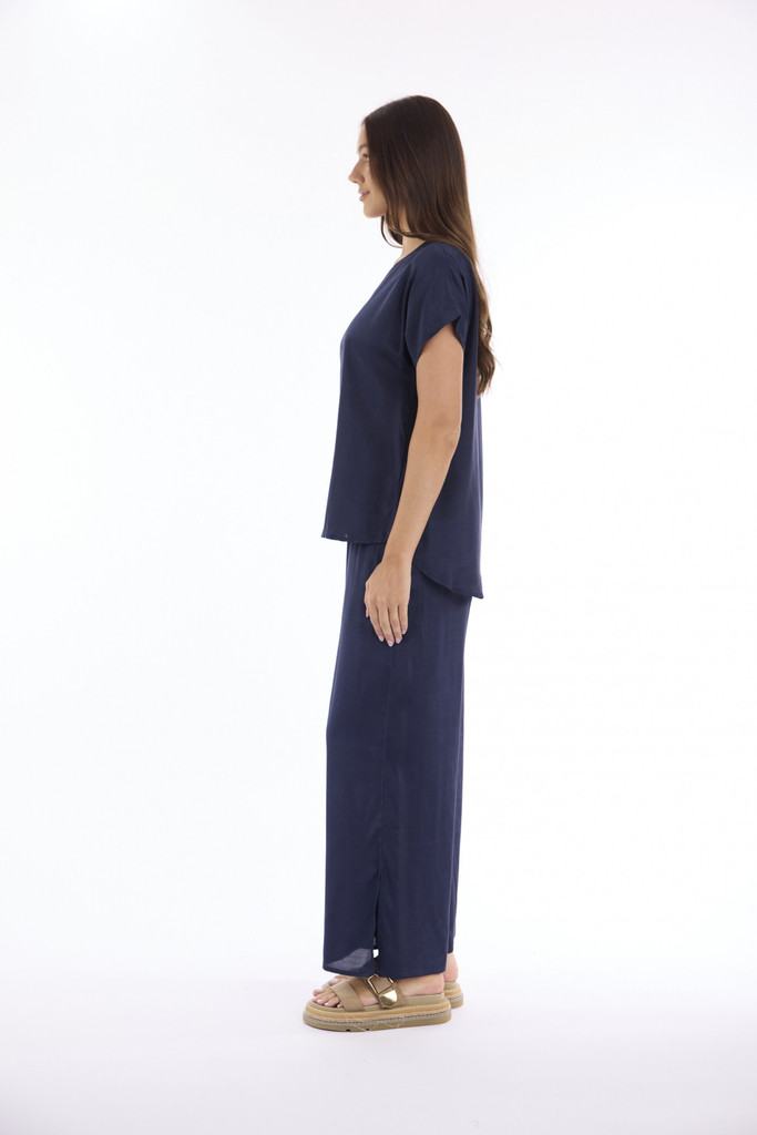 Women's Top | Lux V Neckline Short Sleeve Top | ESCAPE 