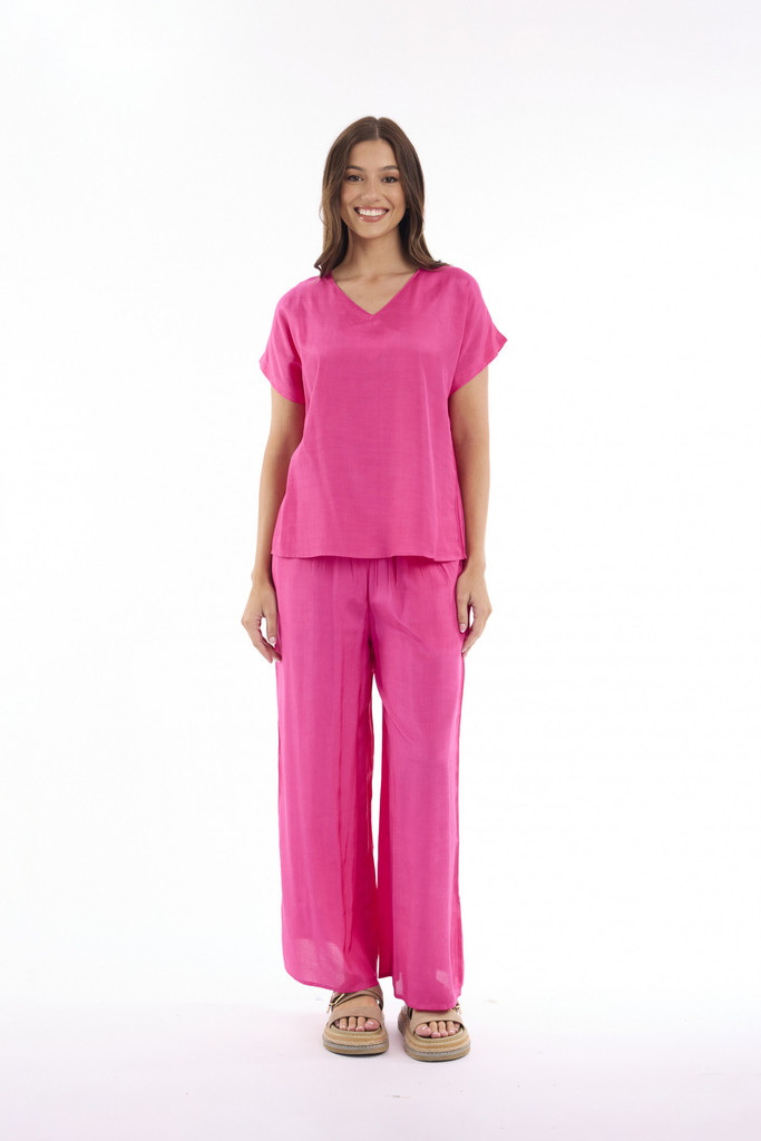 Women's Top | Lux V Neckline Short Sleeve Top | ESCAPE 