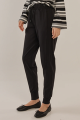 Women's Pant | Cara Travel Jogger | Betty Basics