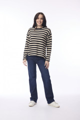 Women's Top | R-neck Stripe Knit Top | ORIENTIQUE