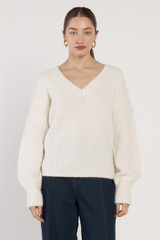 Women's Knitwear | Remy V-Neck Jumper |  Fate + Becker