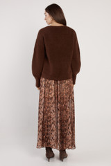 Women's Knitwear | Remy V-Neck Jumper |  Fate + Becker